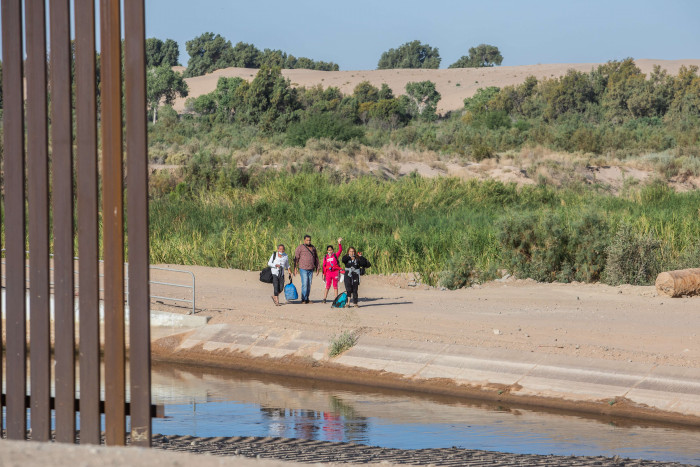 43 Jenazah Migran Ditemukan di Perbatasan Arizona, AS