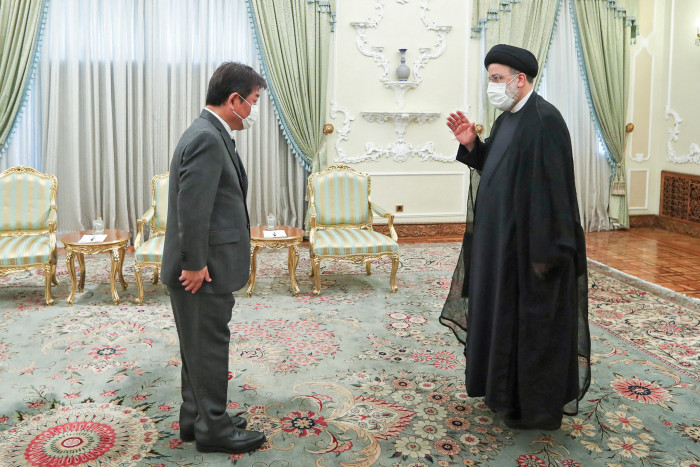 Presiden Iran Minta Jepang untuk Lepaskan Dana yang Dibekukan