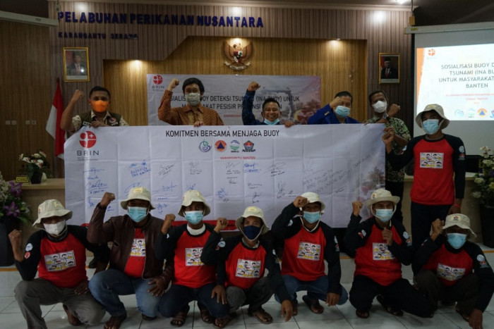 BRIN Sosialisasikan Manfaat Tsunami Buoy ke Masyarakat Pesisir Banten