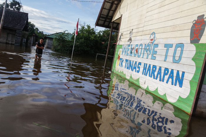 Pemprov Kalsel Kirim Bantuan untuk Korban Banjir Katingan
