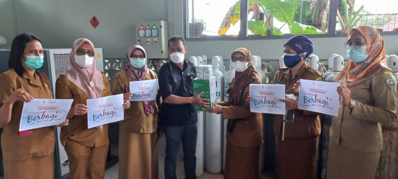 Media Group Serahkan Bantuan Tabung Oksigen Untuk RSUD dr Haulussy Ambon
