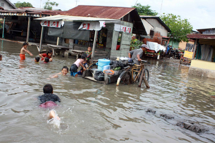 Banjir Rob Diprediksi akan Genangi Pesisir Belawan Sampai 24 Oktober