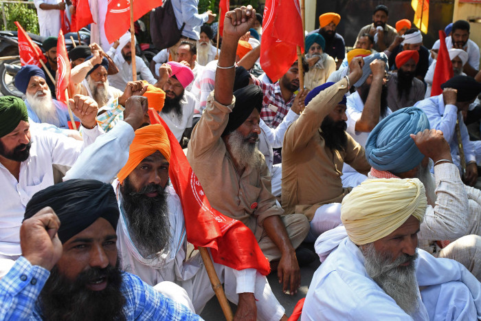Delapan Orang Tewas di India Pasca-Bentrokan Aksi Protes Petani