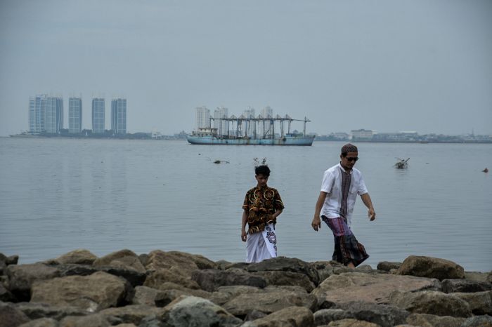 Peneliti : Perilaku Masyarakat Sebabkan Teluk Jakarta Tercemar Paracetamol 