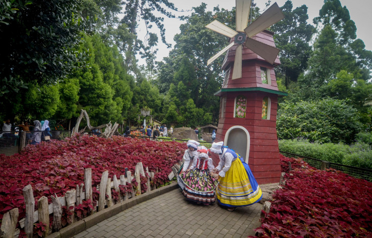 Destinasi Wisata Di Bandung Barat Tetap Buka Selama Libur Nataru  