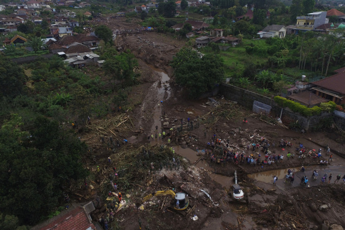 BNPB: Banjir Bandang Batu bukan cuma karena Cuaca