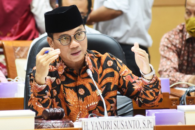 DPR Minta Gubernur Banten Tarik Pelaporan Para Buruh ke Polisi