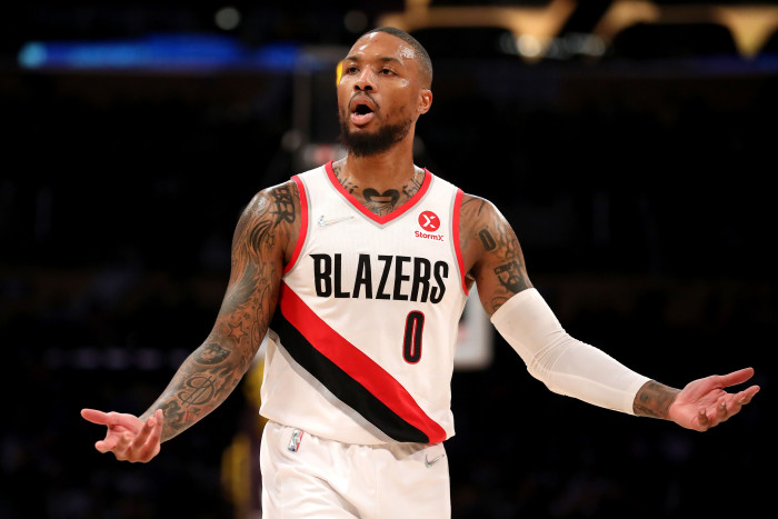 Cedera Perut Penyebab Damian Lillard Absen Sampai Delapan Pekan