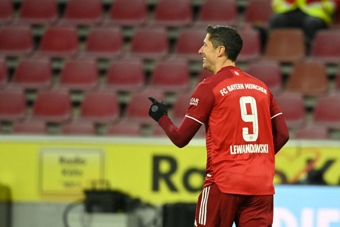 Hattrick Lewandowski Kembalikan Bayern ke Jalur Kemenangan