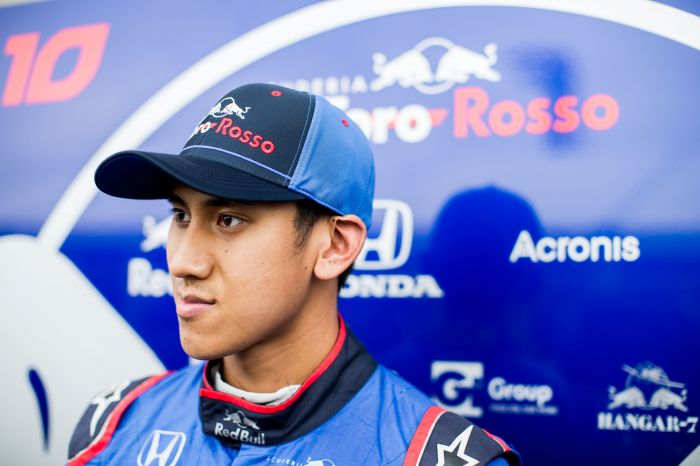 Sean Galael Resmi Bergabung Tim WRT Untuk WEC 2022