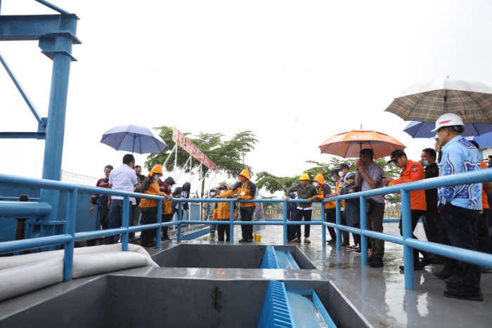 Antisipasi Banjir, Wali Kota Makassar Cek Kolam Regulasi 
