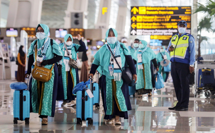 Kemenag Sumbar Lepas Lagi Jamaah Umrah ke Tanah Suci