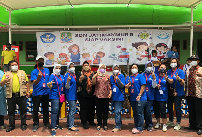 Chevron Dukung Vaksinasi Covid-19 Bagi Siswa SD di Bekasi dan Bandung 
