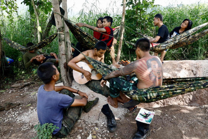 Militer Myanmar Manfaatkan Warga Sipil untuk Jadi Tameng Manusia
