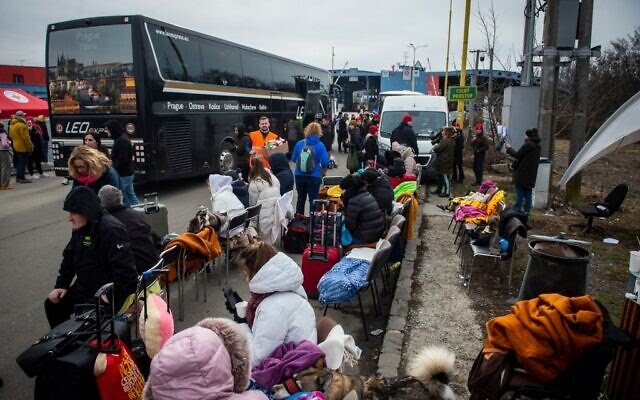 Slovakia Beri Bantuan untuk Penampung Pengungsi Ukraina