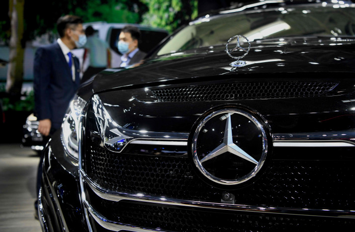 Penjualan Mercedes-Benz di 2021 Capai 2,4 juta unit Turun 4%