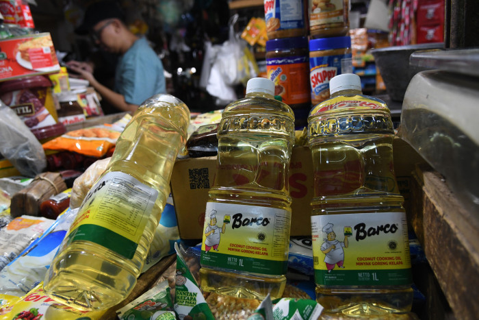 ID Food BUMN Bakal Distribusi Minyak Goreng ke 110 Pasar Rakyat