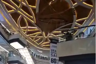 Polisi Selidiki Penyebab Plafon Atap Lippo Mall Kemang Ambruk