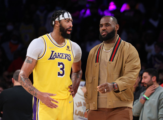Davis dan James Siap Perkuat Lakers Kontra Pelicans Hari Ini