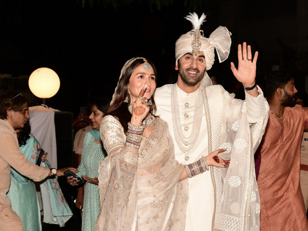 Ranbir Kapoor dan Alia Bhatt Akhirnya Menikah di Mumbai