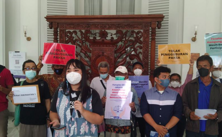 Koalisi Warga Jakarta Berikan SP 1 ke Anies Baswedan soal Permasalahan Jakarta