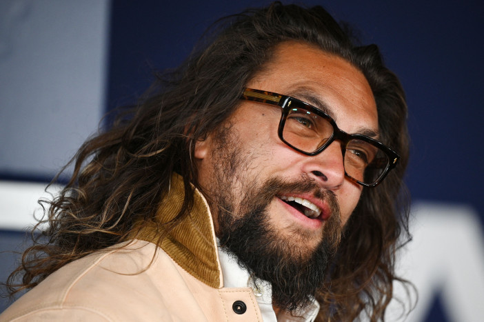 Jason Momoa Kembali Berkencan Usai Pisah dari Lisa Bonet