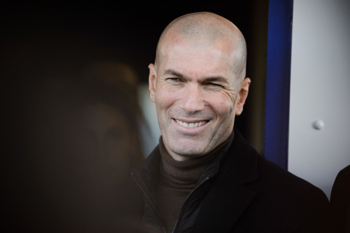Agen Zidane Tepis Rumor Kepindahan ke PSG