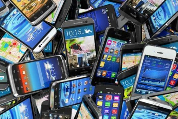 Pasar Ponsel Melemah pada Kuartal Pertama 2022