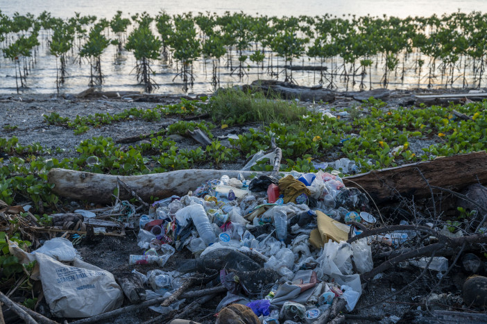 Peran Masyarakat Dibutuhkan untuk Atasi Masalah Sampah Plastik