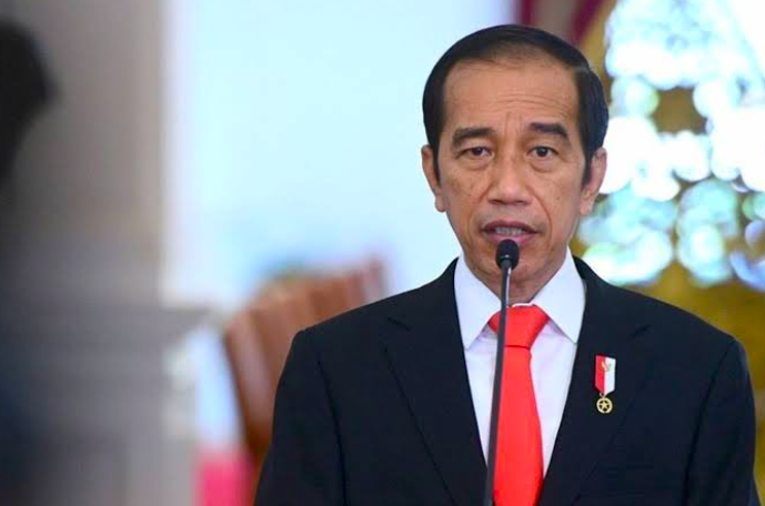 Presiden Jokowi Canangkan Revitalisasi Lapangan Merdeka di Medan