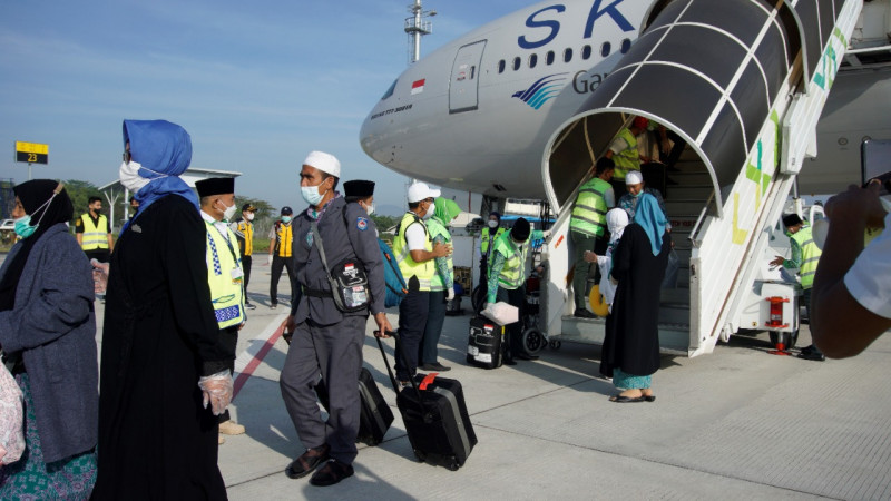 Kloter Pertama Jemaah Haji NTB Tiba di Bandara Lombok