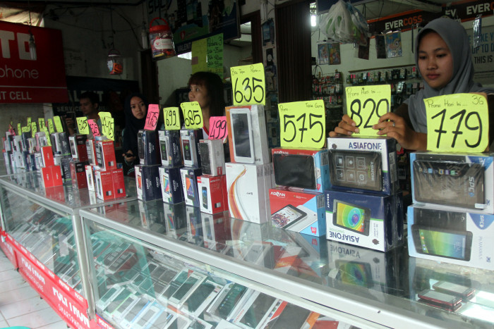 Ini Perbandingan Keterjangkauan Harga Ponsel Pintar Populer di Indonesia