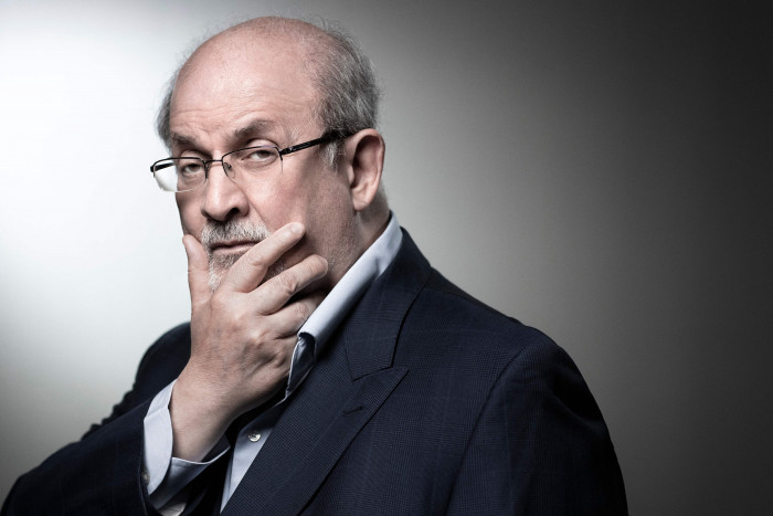 Iran Bantah Terkait dengan Pelaku Penusukan Salman Rushdie