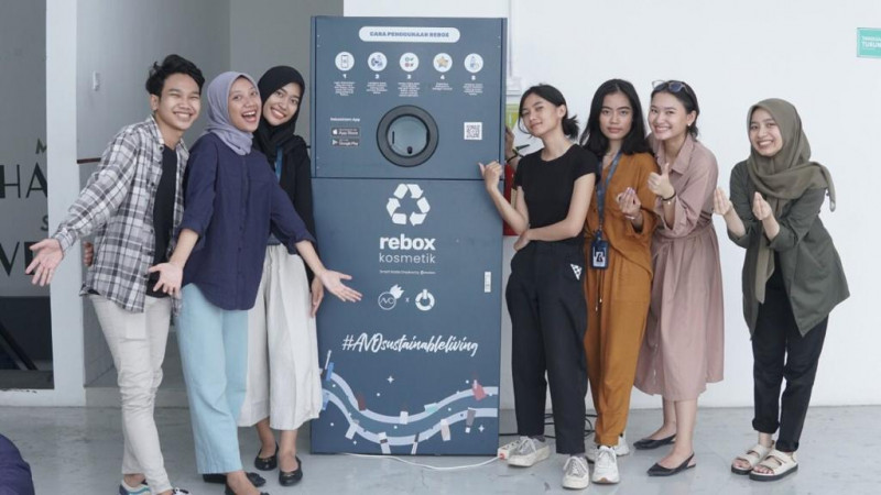 Rekosistem dan AVO Kerja Sama Kelola Limbah Kosmetik dengan Rebox