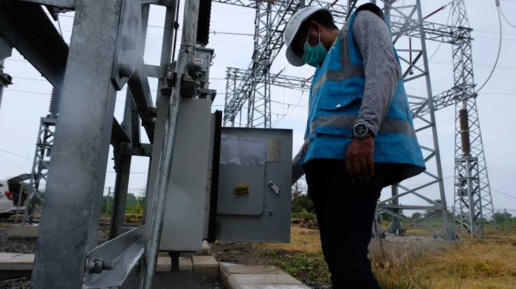 PLN Bangun Transmisi Antarpulau Pertama di Sulawesi