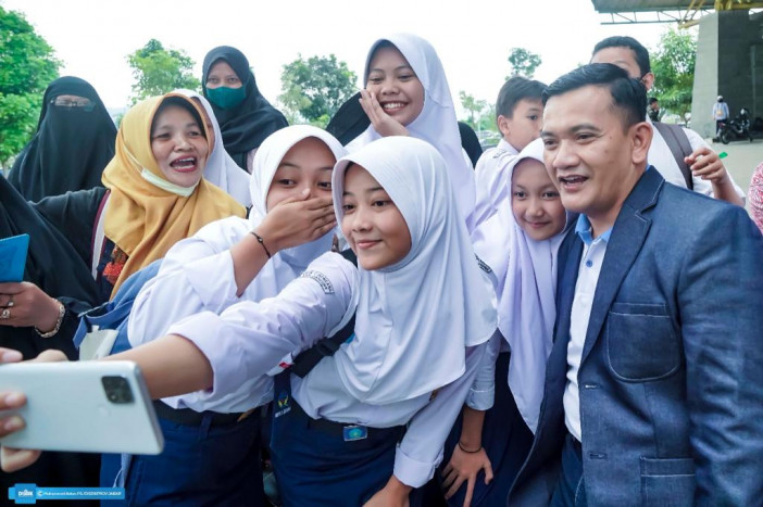 Kepala Dinas Pendidikan Jawa Barat Instruksikan Rapat Komite Sekolah Dihentikan