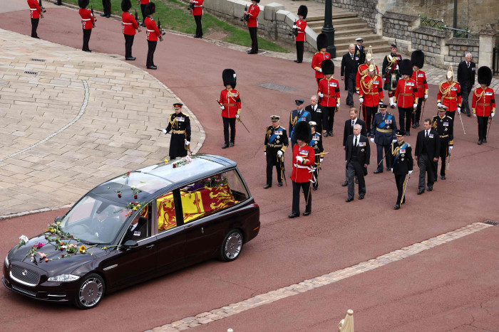 Siapa, Berapa, dan Apa Saja yang Terlibat dalam Pemakaman Ratu Elizabeth II