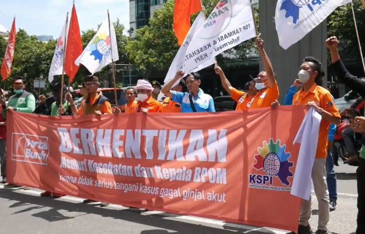 Geruduk Kemenkes, Buruh Demo Tuntut Menkes-Kepala Badan POM Mundur