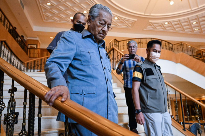Mahathir: Saya Rela Melupakan Pengkhianatan Muhyiddin Yassin