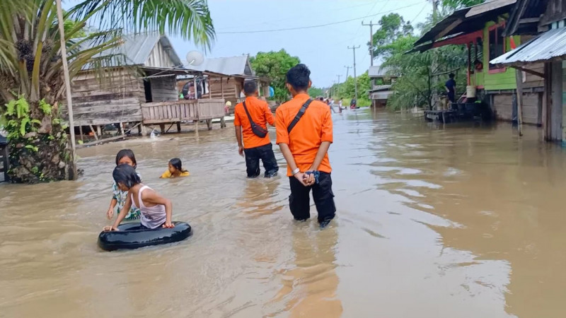 Luwu Empat Kali Banjir dalam Dua Bulan atau Dua Minggu Sekali Banjir