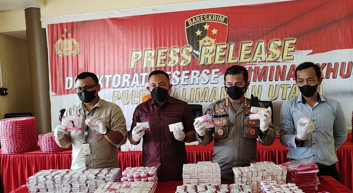 Polda Kaltara Bongkar Peredaran Kosmetik Ilegal dari Malaysia