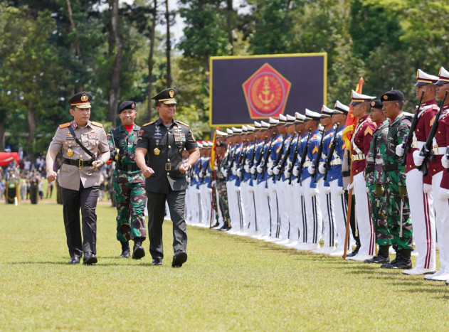 Kapolri: Sinergisitas TNI-Polri Akan Menjamin Stabilitas Keamanan dan Politik