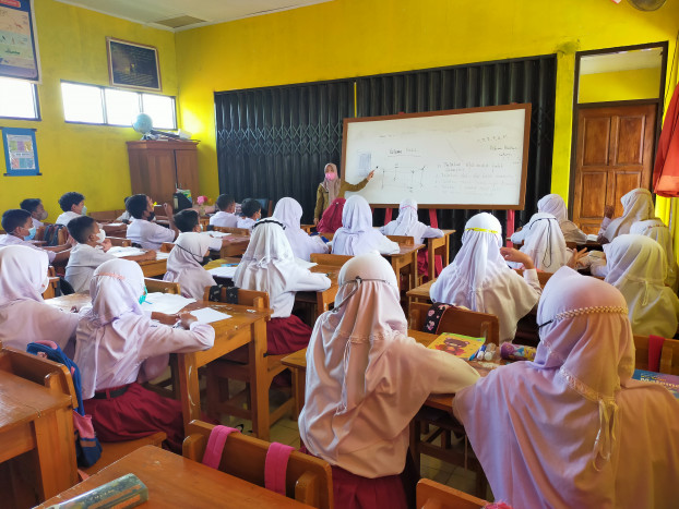Guru Madrasah Harus Terlibat Aktif Wujudkan Visi Indonesia 2045