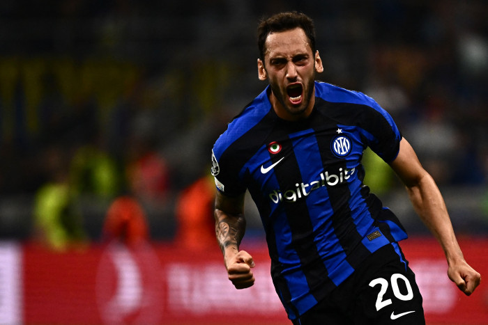 Gol Tunggal Calhanoglu Antar Inter Milan Kalahkan Barcelona