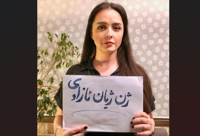 Aktris Papan Atas Iran Unggah Foto Tanpa Hijab