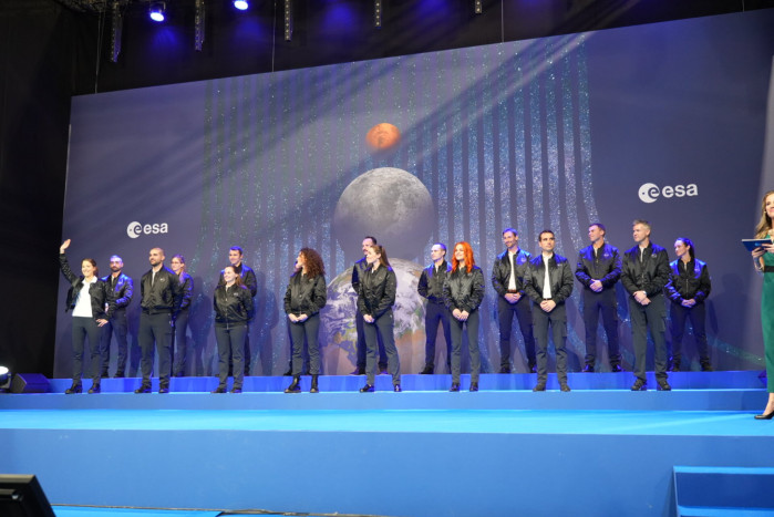 European Space Agency Rekrut Pria Disabilitas sebagai Astronot