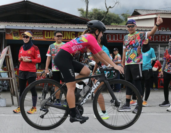 Ganjar Ikut Semangati Elite Race TDB; Mereka Teriak Berat, Tapi Tersenyum