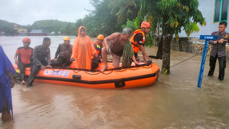 425 KK dan 6 Hektare Sawah Terdampak Banjir di Parepare