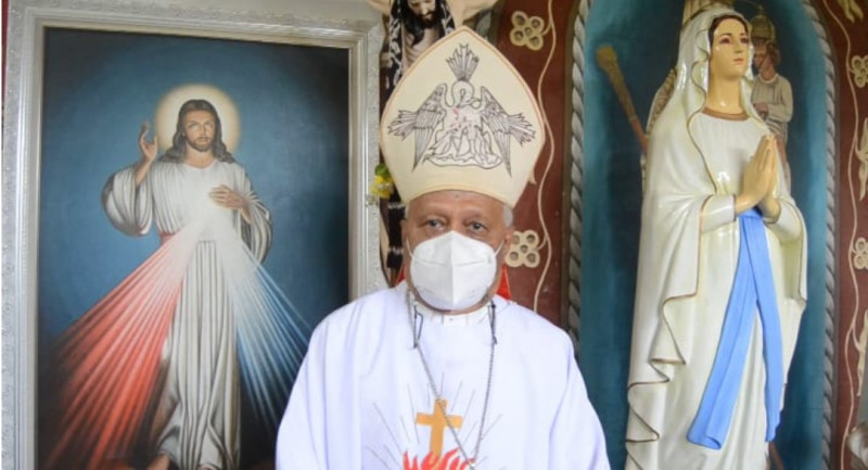 Uskup Larantuka Ajak Umat Katolik Menuju Hidup Baru yang Lebih Baik