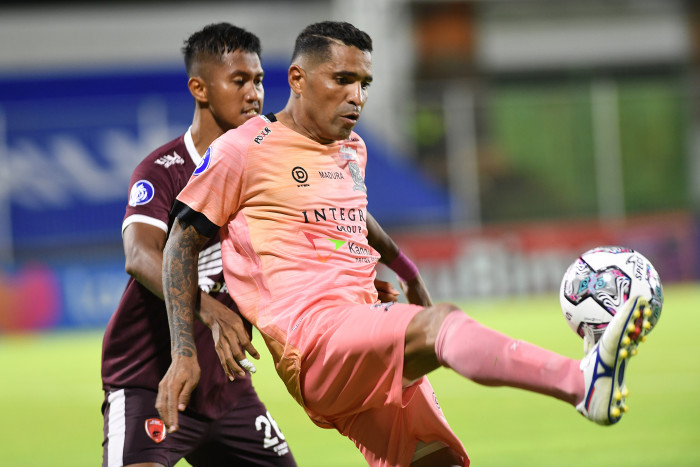 Madura United Hentikan Kemenangan Beruntun Arema FC